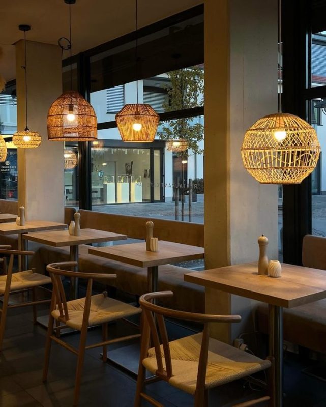 5 sai lầm khiến chủ quán “âm tiền” dù bán rất chạy 1 Quan bun dau sieu chill